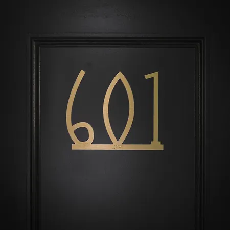 Aoriste & Hotell 4*