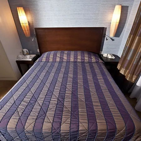 Hotell Aoriste & 4*