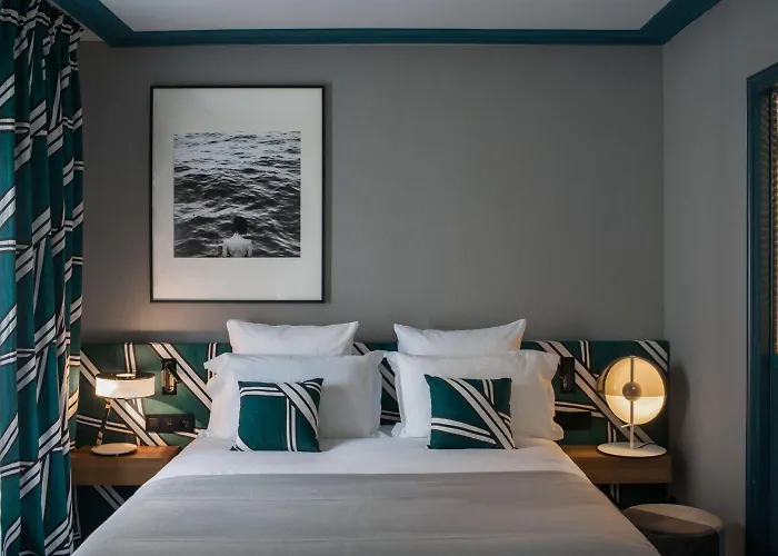 Hotel Aoriste & 4*