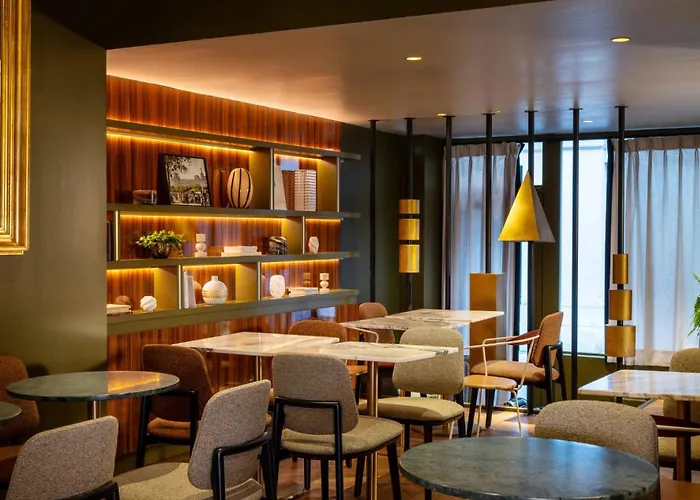 Hotel Aoriste & 4*