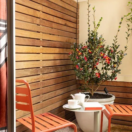 Hotel Aoriste & 4*