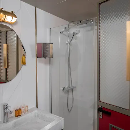 Hotel Aoriste & 4*