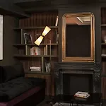 Aoriste & 4* باريس