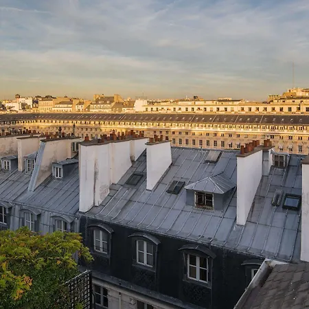 Louvre Piemont 4*