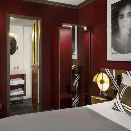 Louvre Piemont 4* Paris
